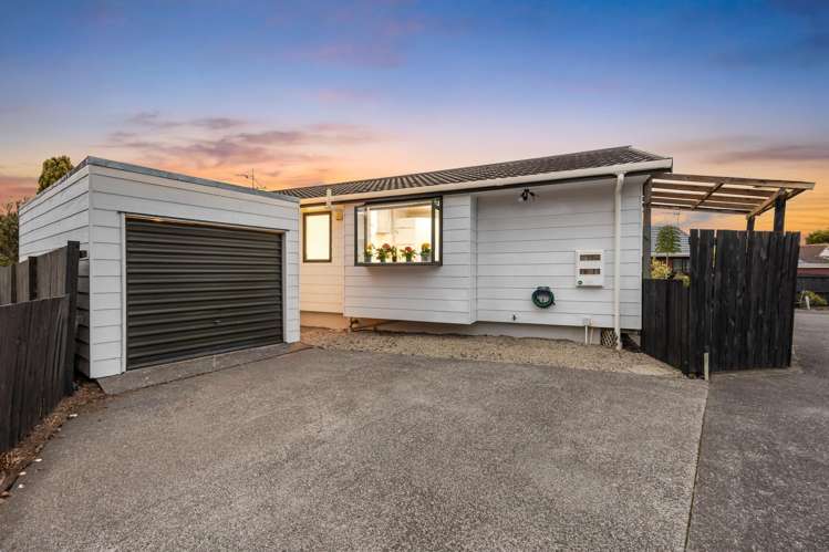 1/63a Colwill Road Massey_29
