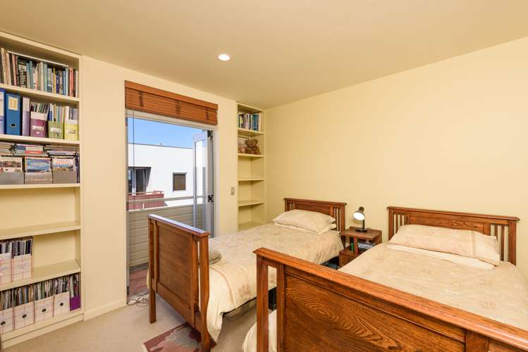 87/305 Evans Bay Parade Hataitai_10