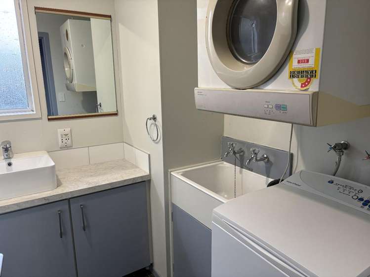 6/7 College Road 11293_6