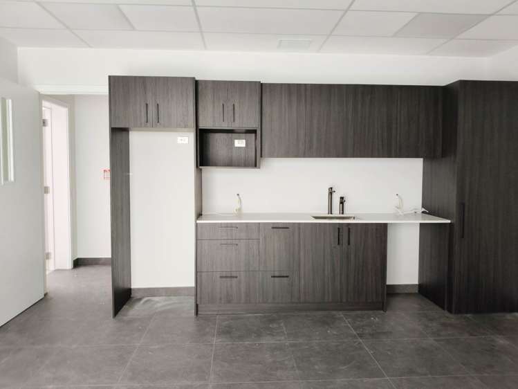 Unit A/190 Montgomerie Road Mangere_14