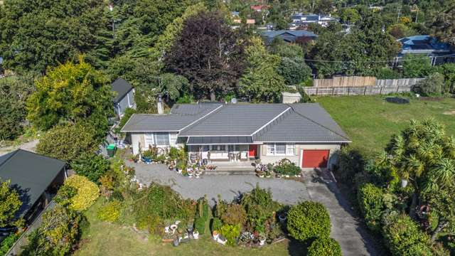 4 Armstrong Avenue Carterton_3