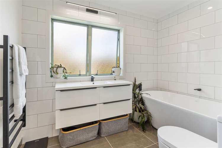 31 Cockle Bay Road Cockle Bay_13