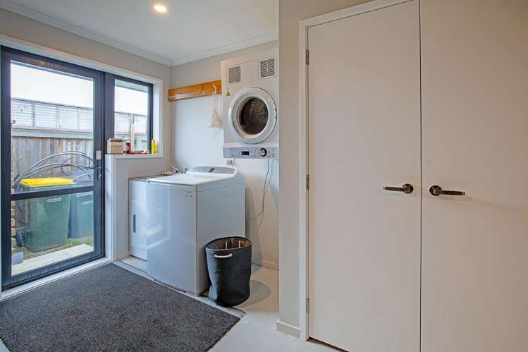 27 Newbrook Terrace Darfield_17