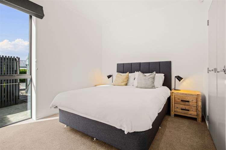 96 Squadron Drive Hobsonville_10