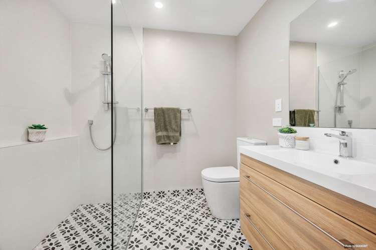 32 Siren Street Wainui_13