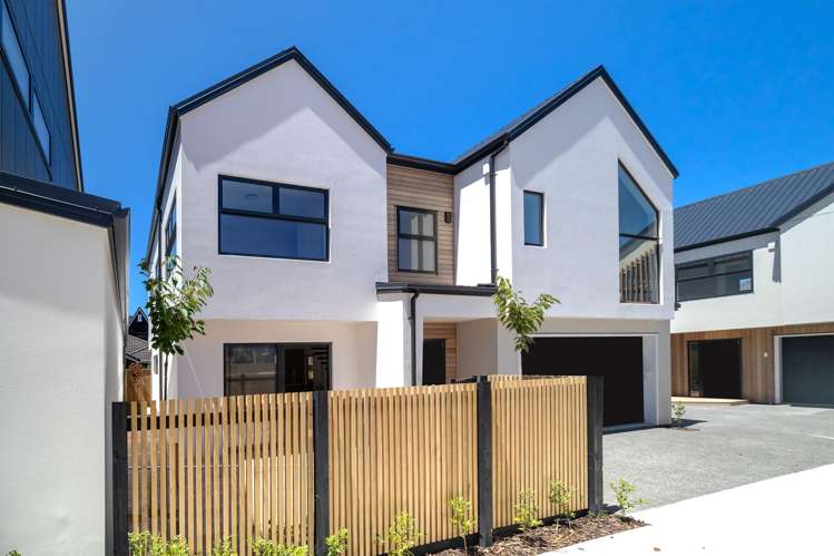 8 Maire Street_0