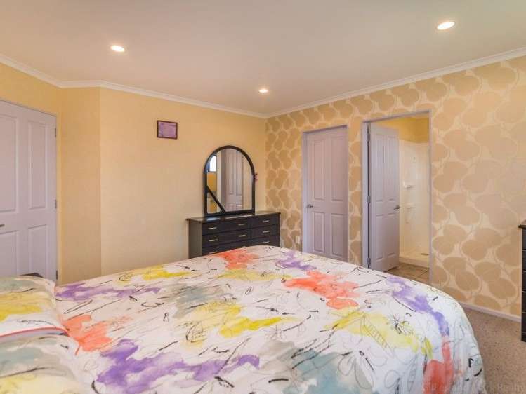 18 Garrett Place Riverstone Terraces_27