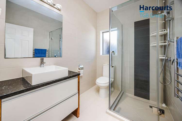 2 Beatrice Place Flat Bush_8