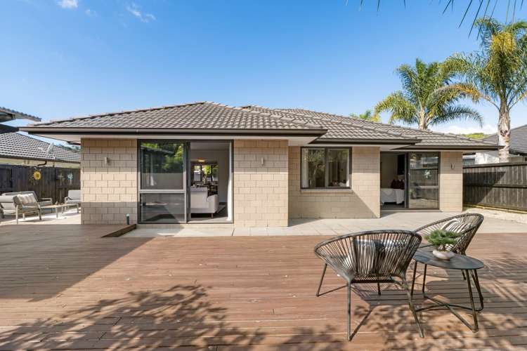 274 Lakes Boulevard Pyes Pa_24