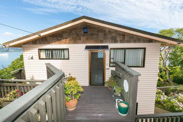 12 Napier Street Karaka Bays_1