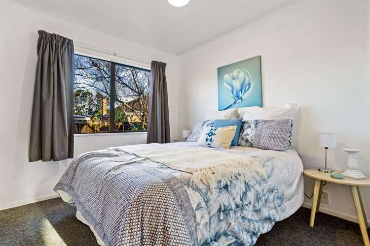 2/14 Queen Mary Avenue New Lynn_9