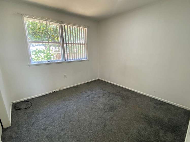 2/15 Gibbs Road Manurewa_5