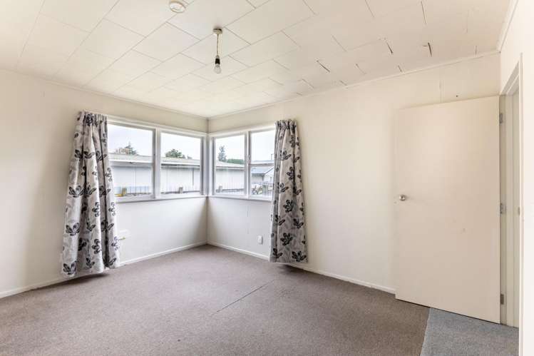 338A Tremaine Avenue Takaro_8