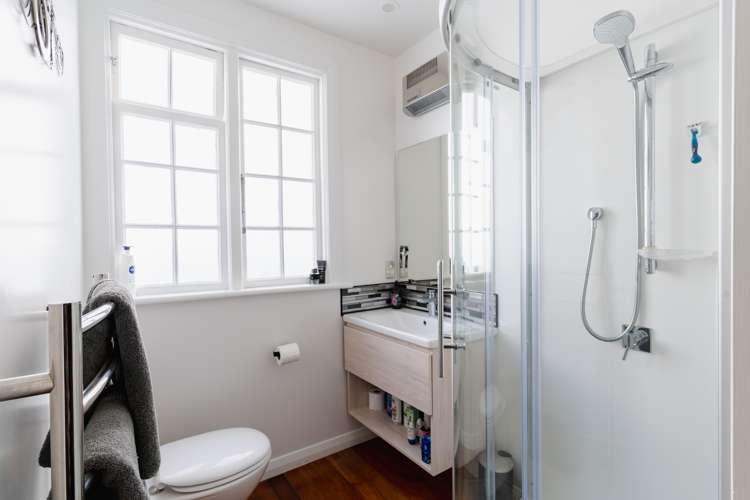 166 Victoria Road Saint Clair_17