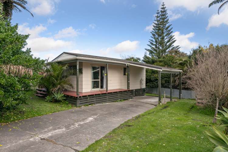 219 A and B Wainui Road Kaiti_10