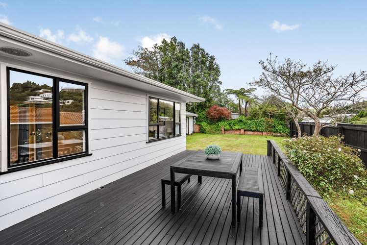 8 Drummond Crescent Kelson_17