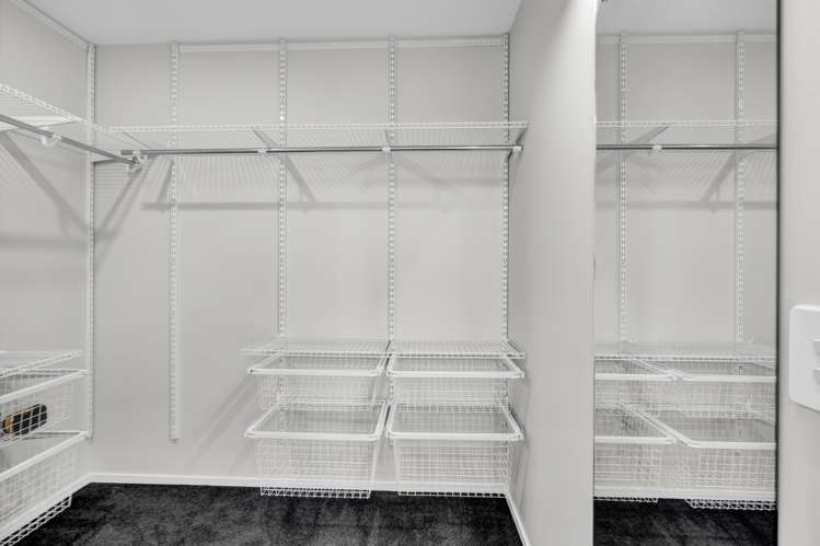 9 Midsummer Avenue Stratford_17