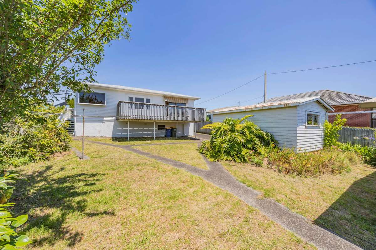 19 Beatrice Avenue_3