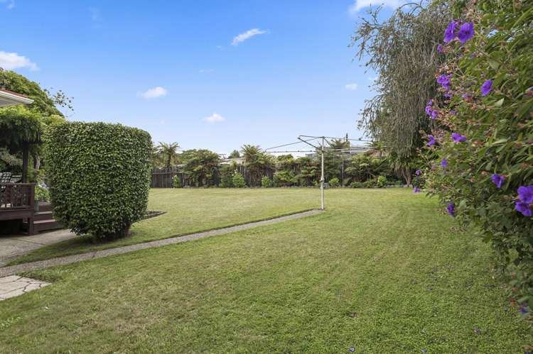 33 Alastair Avenue Owhata_16