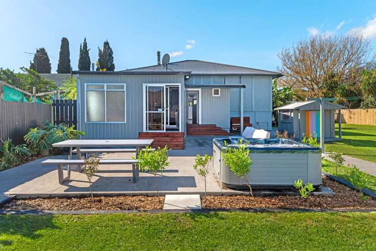 129 Iranui Road Inner Kaiti_17