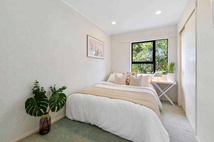 30 Rosario Crescent Red Beach_11