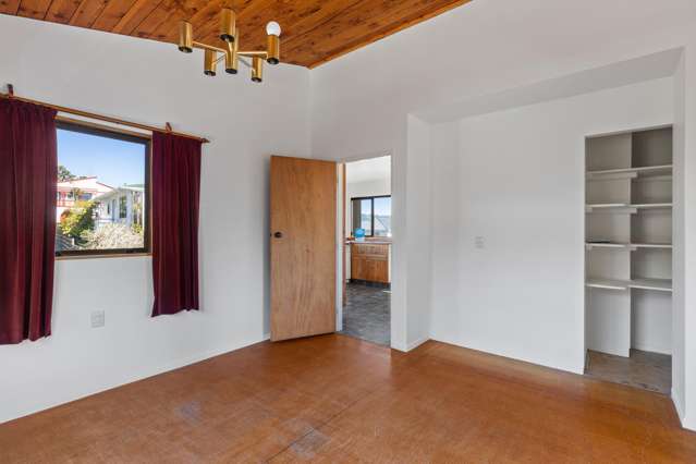 5 Kinloch Place Papakowhai_4