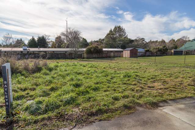 7 Elder Lane Turangi_3