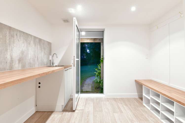 326 Whangaparaoa Road Stanmore Bay_12