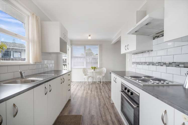 38 West View Crescent Onerahi_6