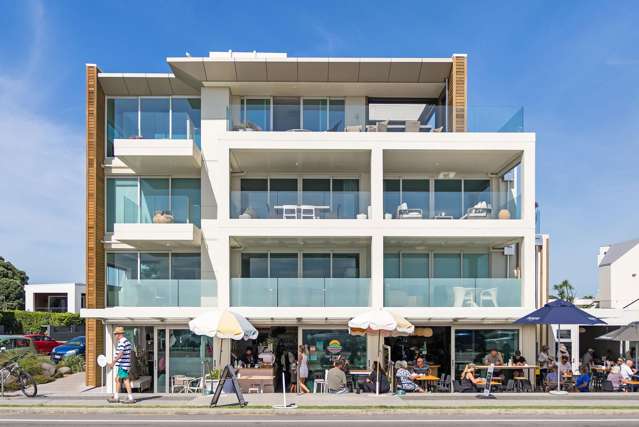 2/154 Marine Parade Mt Maunganui_3