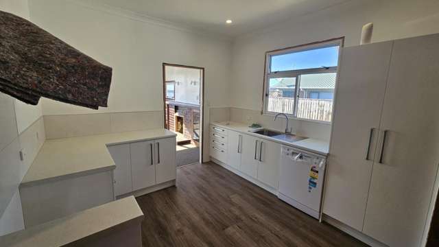 65 Tukapa Street Westown_1