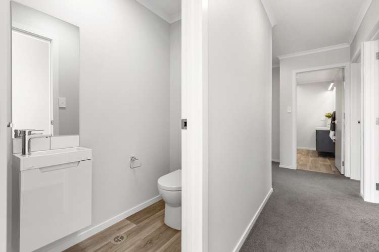 2/10 Gazeley Avenue Silverdale_7