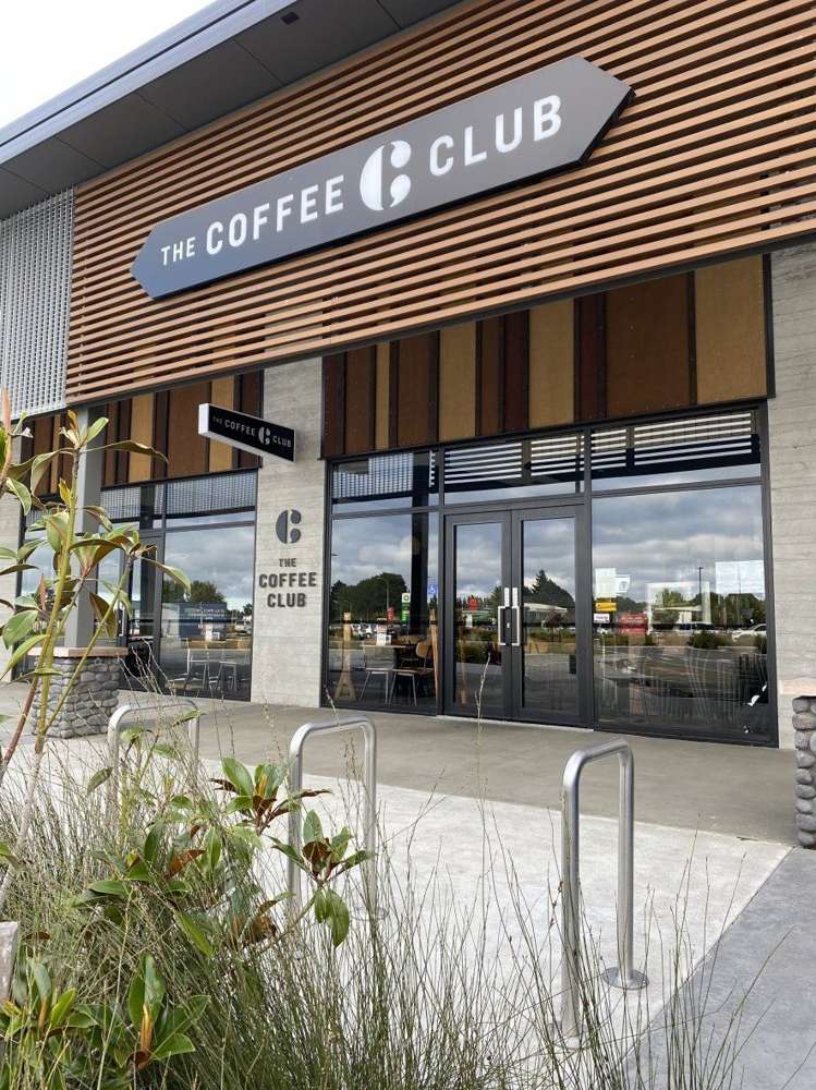 202/30 Bob Robertson Drive Woodend_20