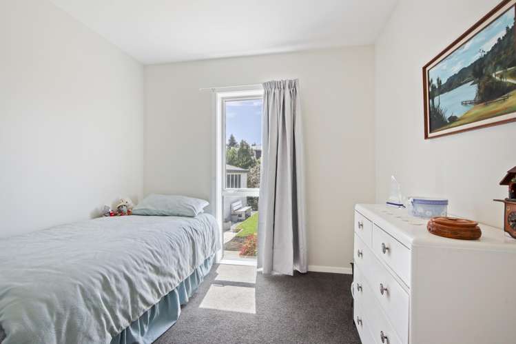 4b Canberra Place Redwood_16