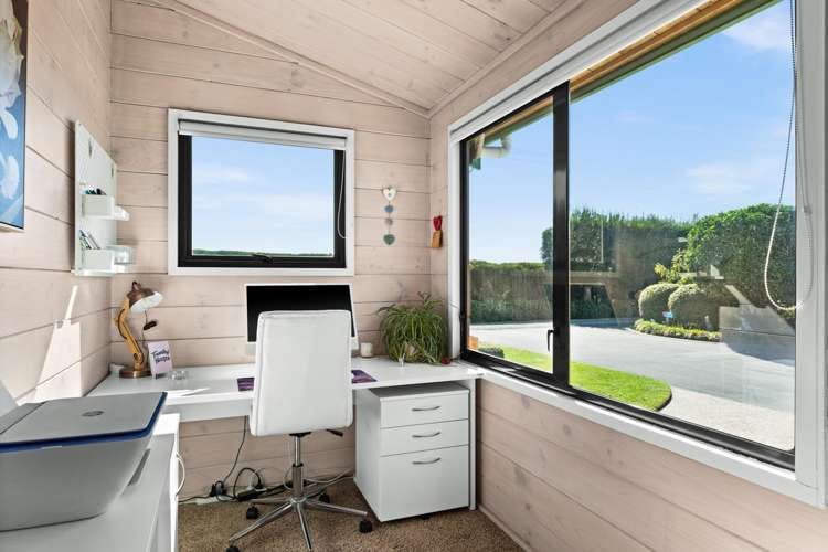 37 Grassmere Road Meeanee_24