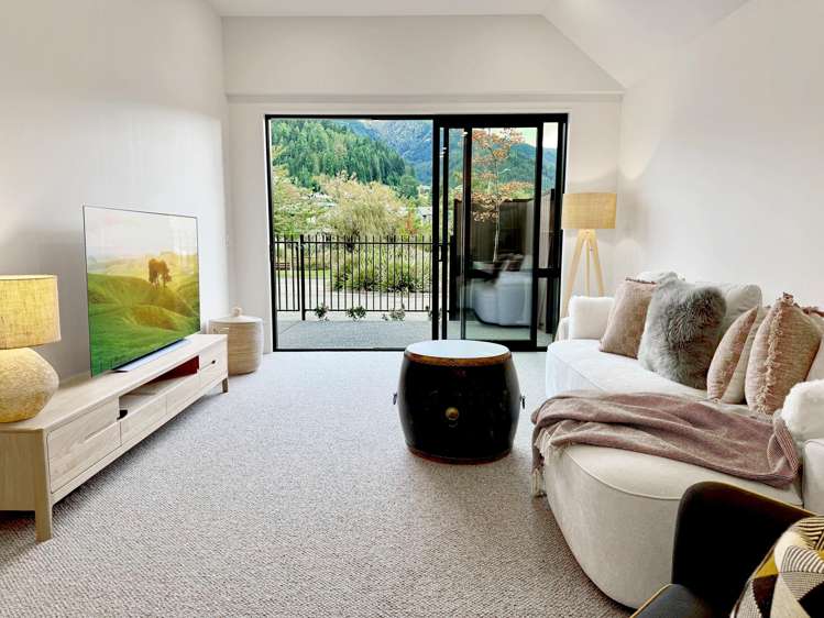 6 Chisholm Crescent_3