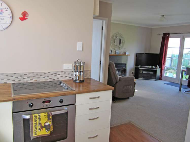 17 King Street Pahiatua_3