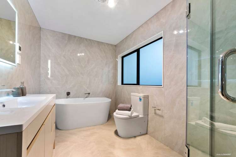 34 Drumnaconagher Road Flat Bush_24