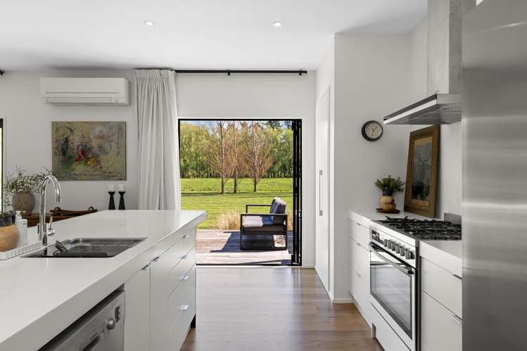 106 Holmes Road Tai Tapu_13