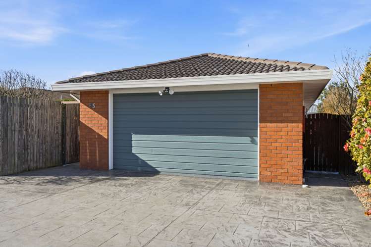 83 Vivian Street Burwood_15