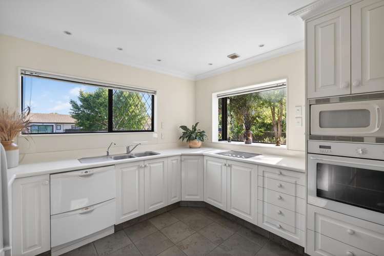 86 Halifax Street East The Wood_6