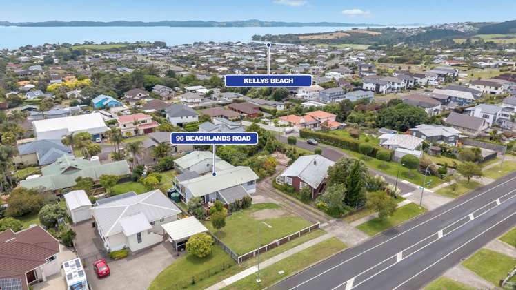 96 Beachlands Road Beachlands_38