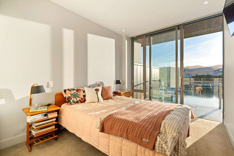 3b/6 Clyde Quay Wharf Te Aro_19