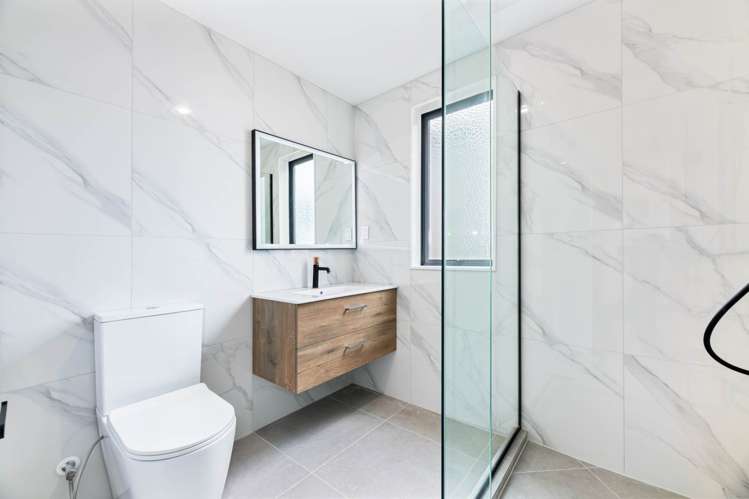 46 Celestial Crescent Orewa_9