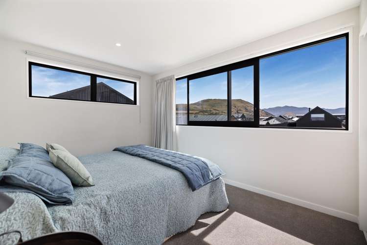 4 Shallow Close Jacks Point_11