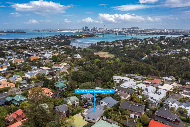 2/160 Onewa Road Northcote_5