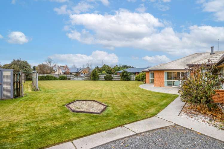 49 Stonebridge Way_5