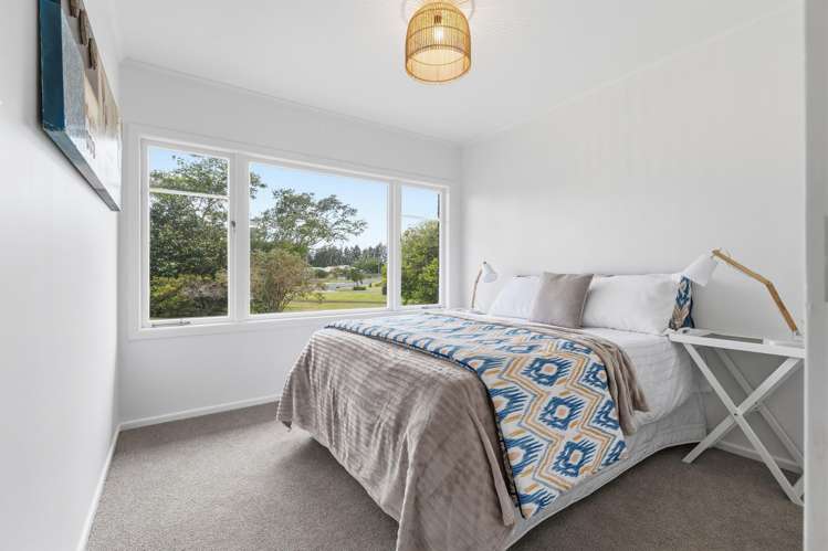 13 Churchill Avenue Te Aroha_11