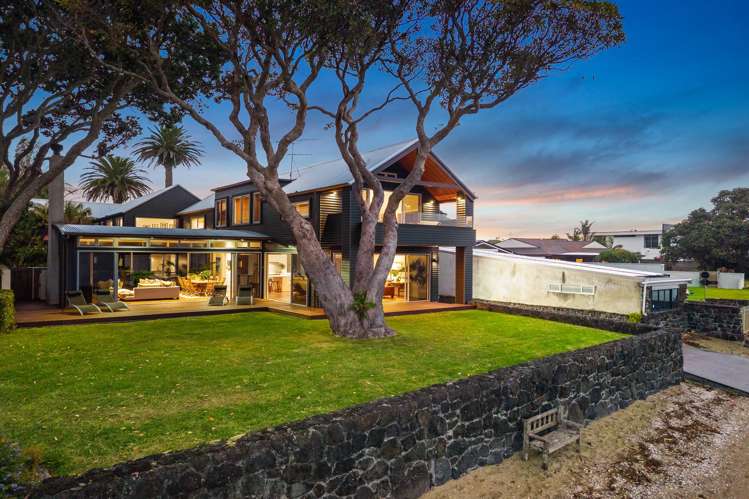 8 Musick Point Road_0