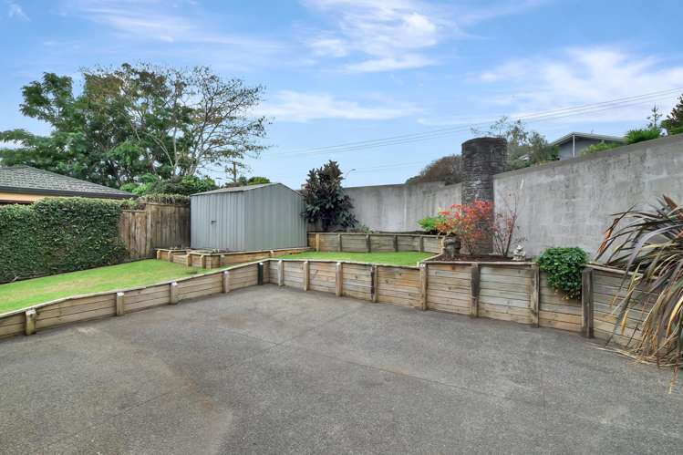 2 Smylie Close Ohauiti_19